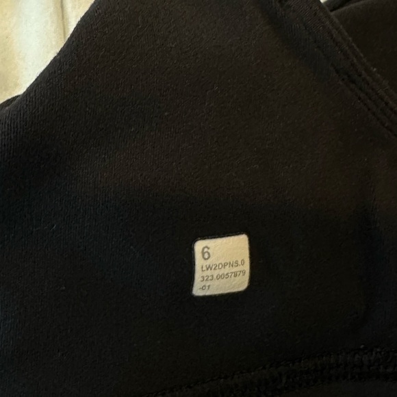 Lululemon Align bra - Picture 3 of 3